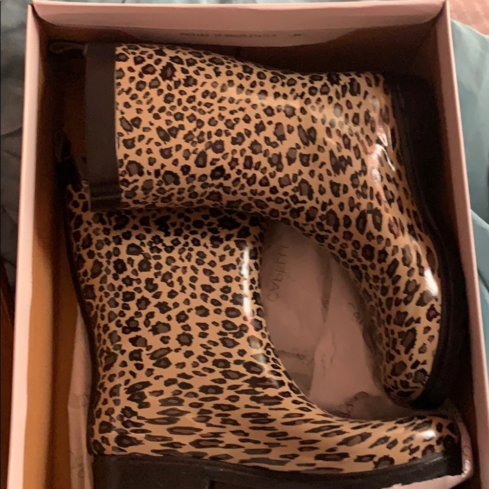 Cheetah print rain boots.